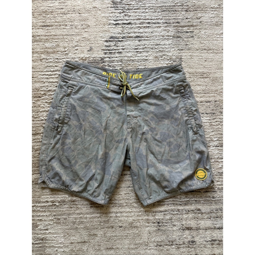 Marsh Wear Mallard Volley Shorts Men Blue Camo Sz32(Fit 34)D-String Zip Pockets